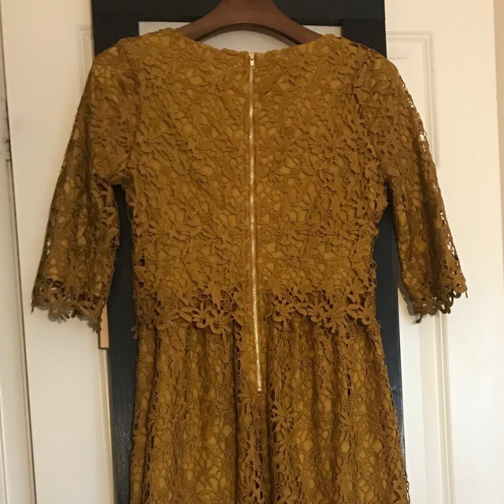 Dress ✨ - Picture 2 of 3